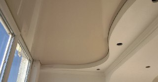 Натяжной потолок на балкон Железнодорожный, цена 6152 руб.