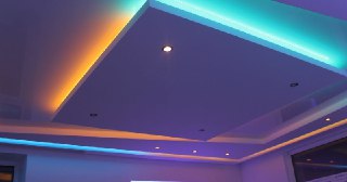 Натяжной потолок с подсветкой Железнодорожный, цена от 2092 руб.